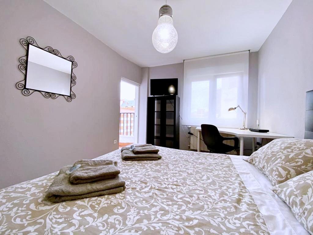 Apartamentos Milan 1 Wifi Y Parking Gratuito Oviedo Exterior photo