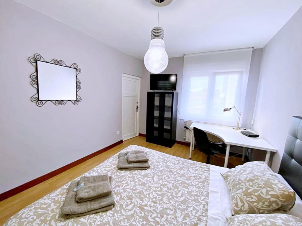 Apartamentos Milan 1 Wifi Y Parking Gratuito Oviedo Exterior photo